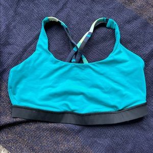 Lululemon energy bra size 8
